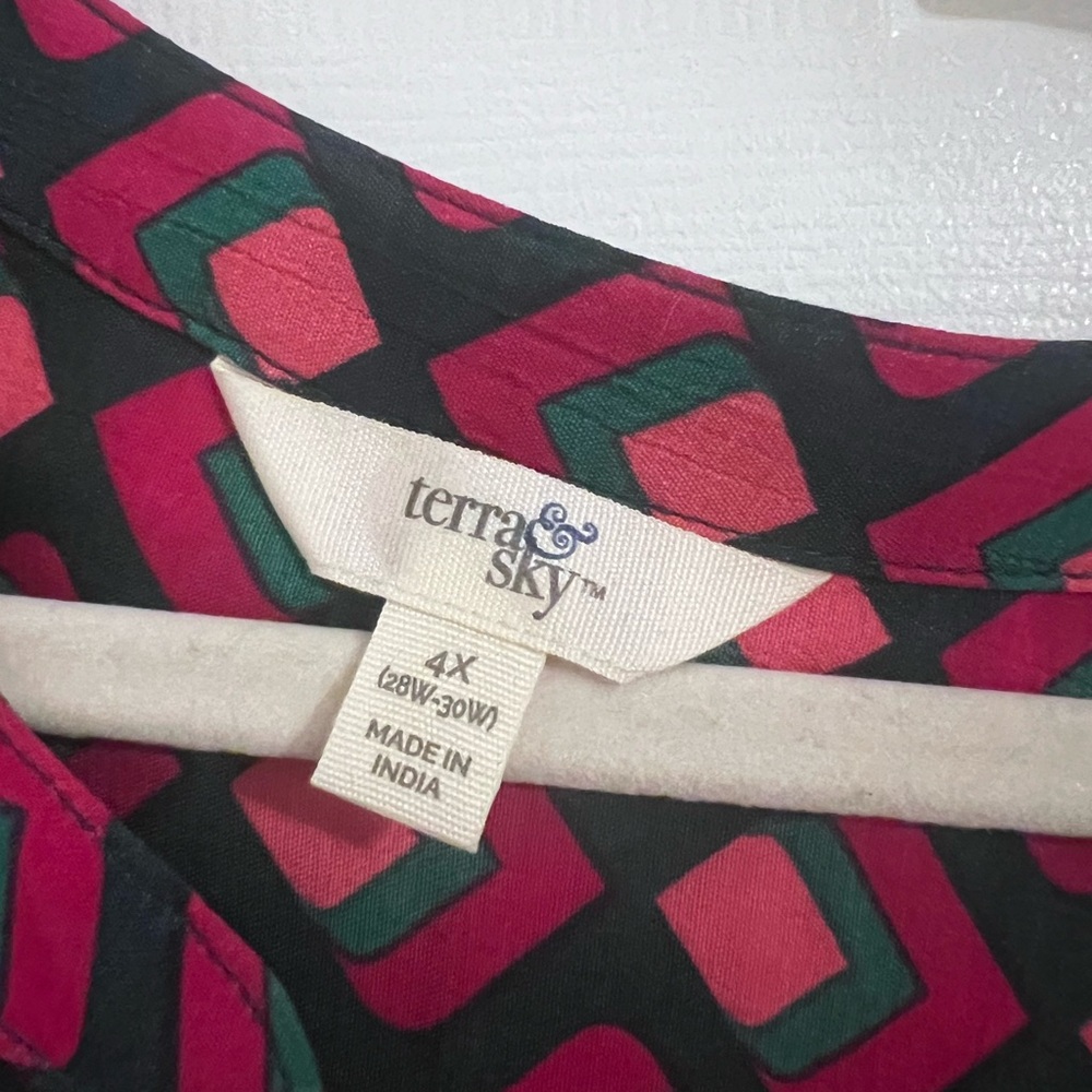 Terra & Sky Pink Maxi Dress with Bishop Sleeves - Picture 2 of 3
